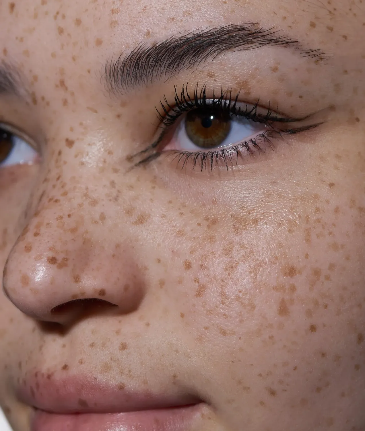 The Unseen launches mascara with algae-based black pigment