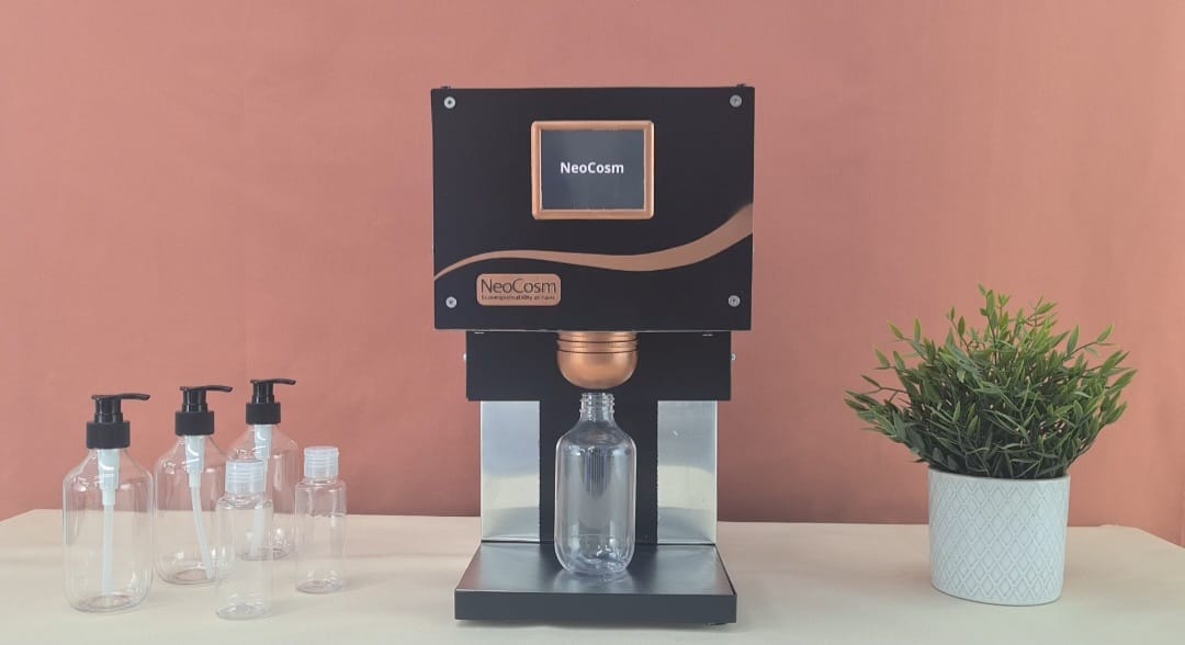 NeoCosm, a new technology transforming powdered bulk into cosmetics